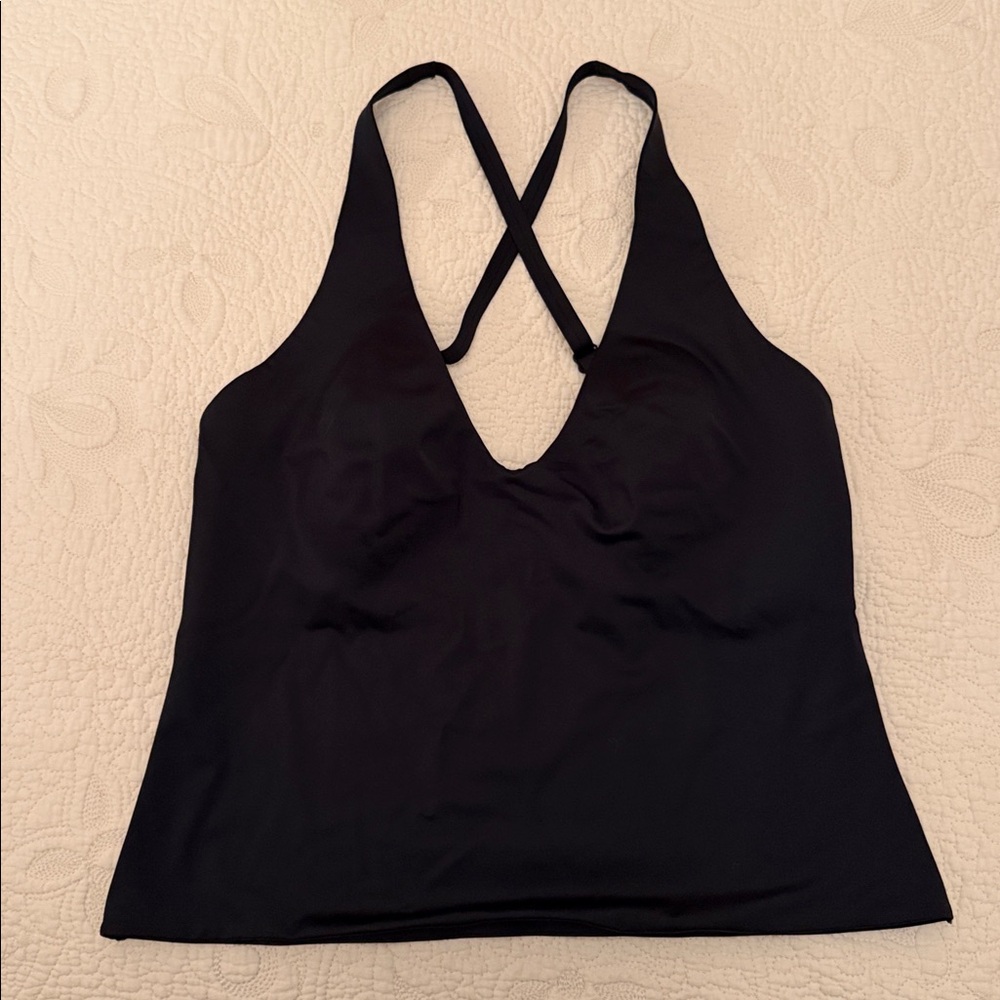 SKIMS Nike V neck tank size M - Picture 3 of 4